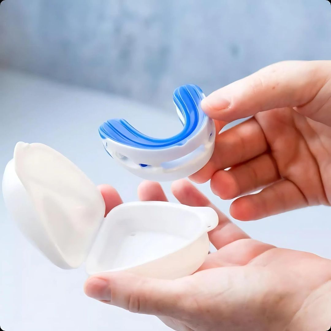 SilentEase™ - Anti Snoring Brace